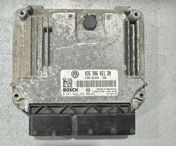 Компьютер двигателя 03G906021DN VAG