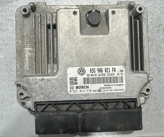 ЭБУ двигателем 03G906021PQ VAG