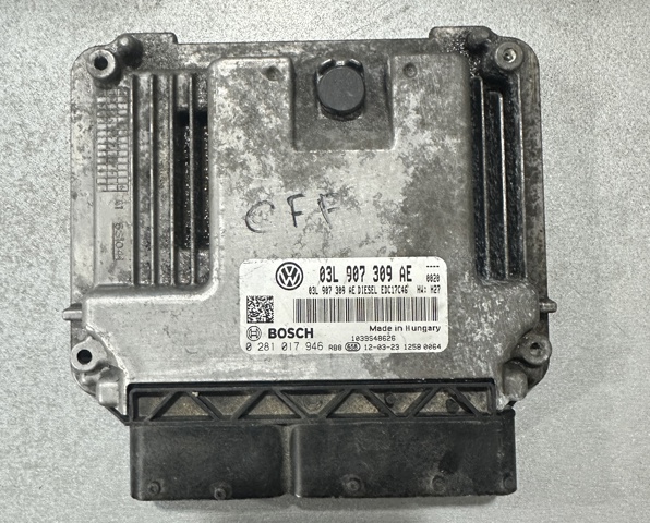 ЭБУ двигателем 03L907309AE VAG