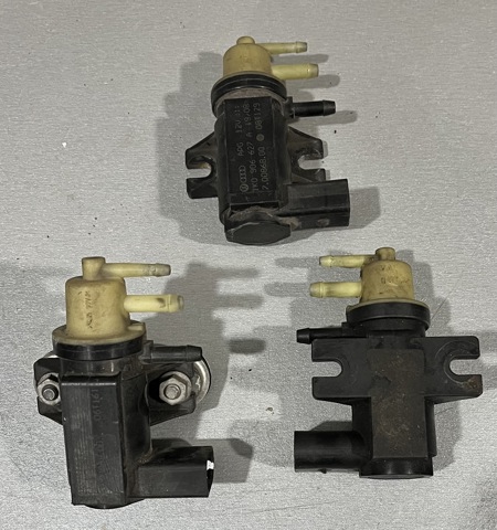 Клапан соленоид регулирования заслонки EGR 1K0906627A VAG