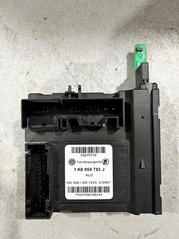 Мотор стеклоподъемника двери передней, левой 1K0959793J VAG