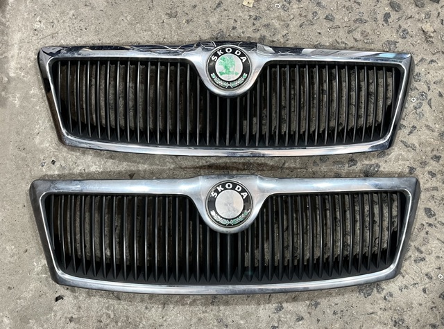 Решетка радиатора Skoda Octavia 2 A5
