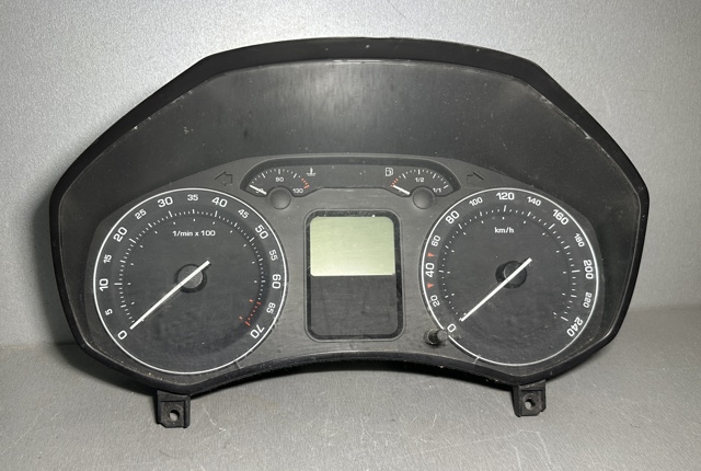 Щиток приборов 1Z0920812B VAG