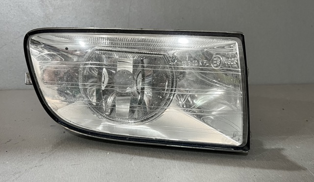 Противотуманка правая 1Z0941702A VAG