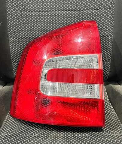 Задний левый стоп Шкода Октавия II A5
