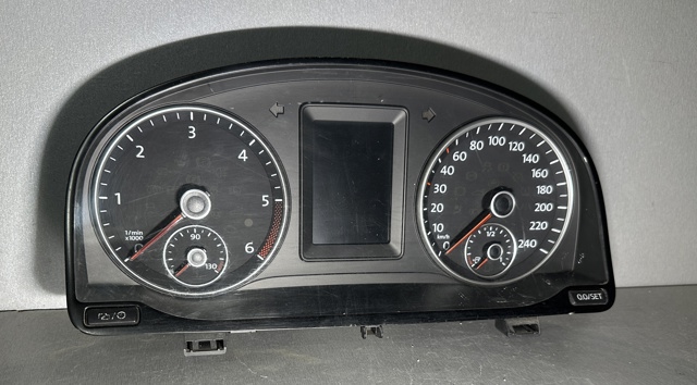 Приборная доска 2K0920875L VAG