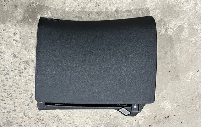 Ящик для предметов ухода 3T1857097C VAG
