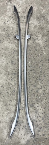 Рейлинг крыши правый 3T9860026 VAG