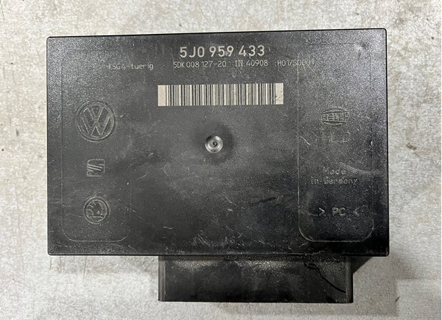 Блок управления центральным замком 5J0959433 VAG