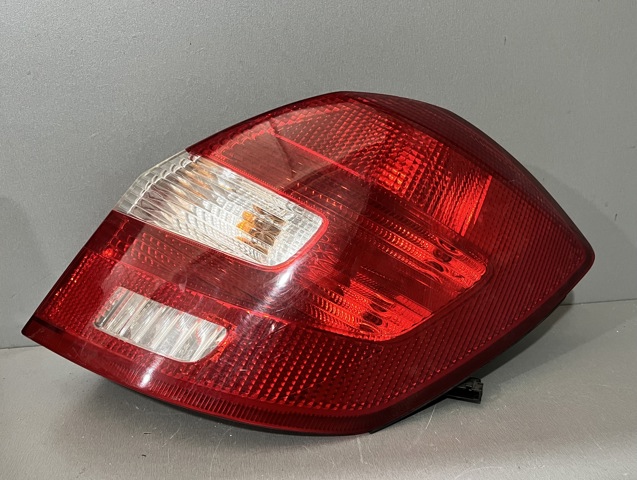 Задний правый стоп 5J6945096 VAG
