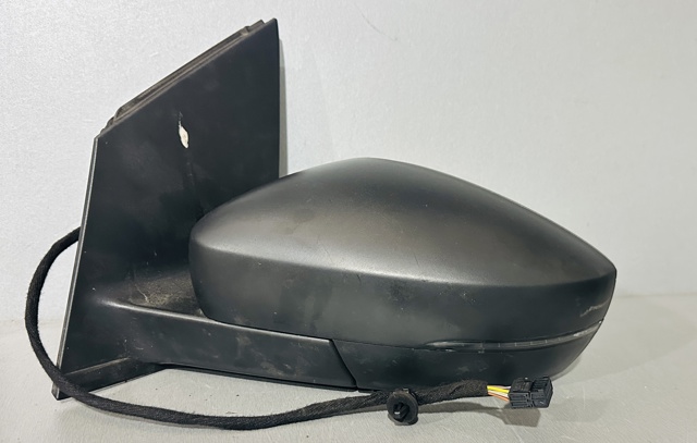 Наружное зеркало левое 6R1857501 VAG