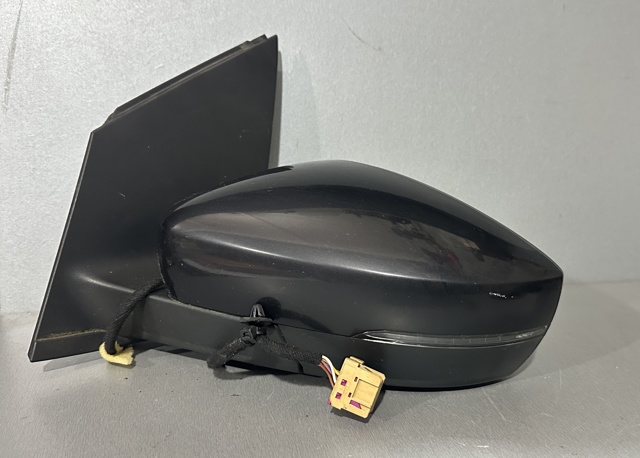 Боковое зеркало заднего вида в сборе 6R1857507D VAG