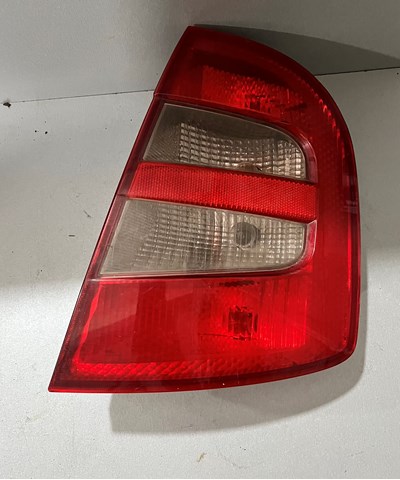 Правый стоп-сигнал Skoda Fabia I