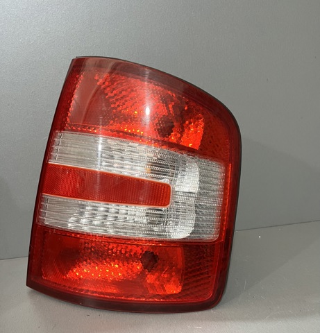 Фонари задние Шкода Фабия 1