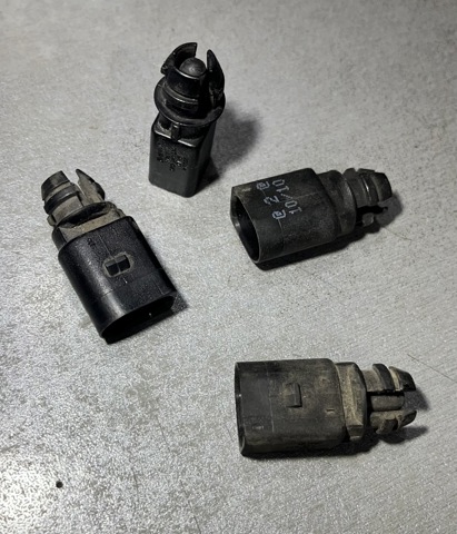 Датчик температуры воздуха Ауди А8 D3