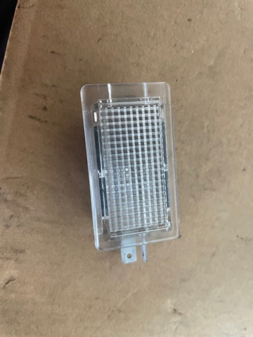 HYUNDAI 9262033000 Плафон подсветки багажного отсека в наличии Житомир