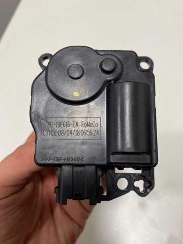 FORD AV1119E616EA в наличии Черновцы