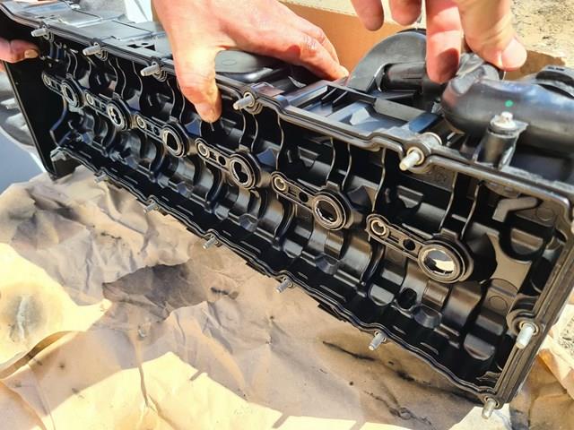 BMW 11128510234 Клапанная крышка в наличии Ирпень