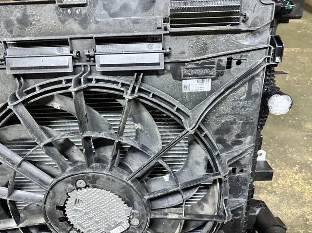FORD P1MZ8C607A Диффузор радиатора охлаждения, в сборе с мотором и крыльчаткой в наличии Чернигов