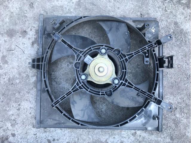Вентилятор (крыльчатка) радиатора охлаждения MB925652