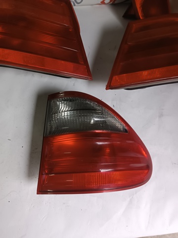Стоп задний A2108205464 MERCEDES