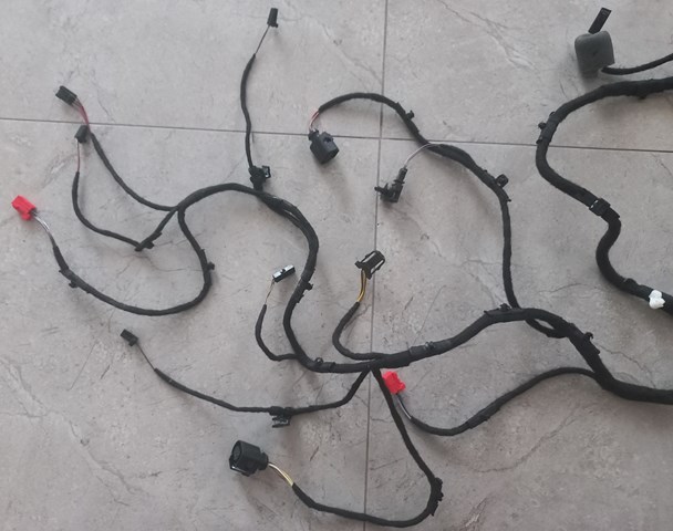 80A827025D VAG Крышка багажника купить в Ирпень