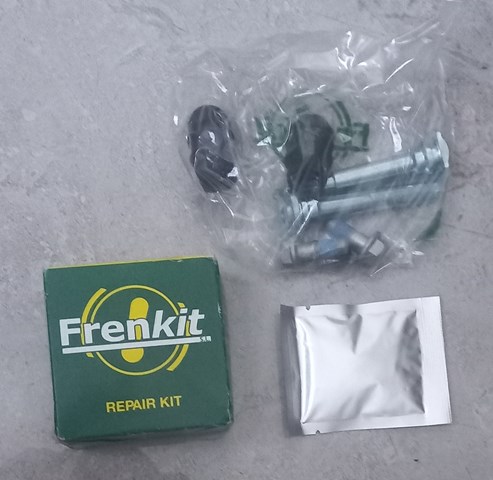 FRENKIT 810004 Ремкомплект переднего суппорта в наличии Одесса