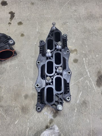NISSAN 140015CA0A Коллектор впускной нижний в наличии Винница