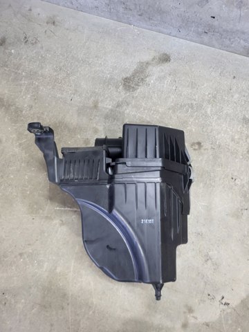  Корпус воздушного фильтра 165006RC1B NISSAN
