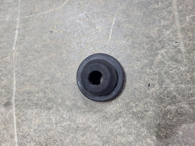 Подушка корпуса воздушного фильтра 165576N20A NISSAN