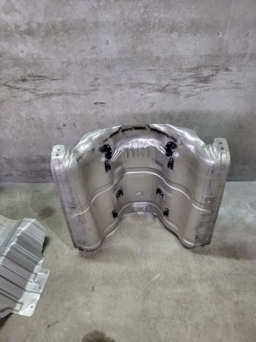 172851MG0A NISSAN Защита днища, топливного бака купить в Житомир
