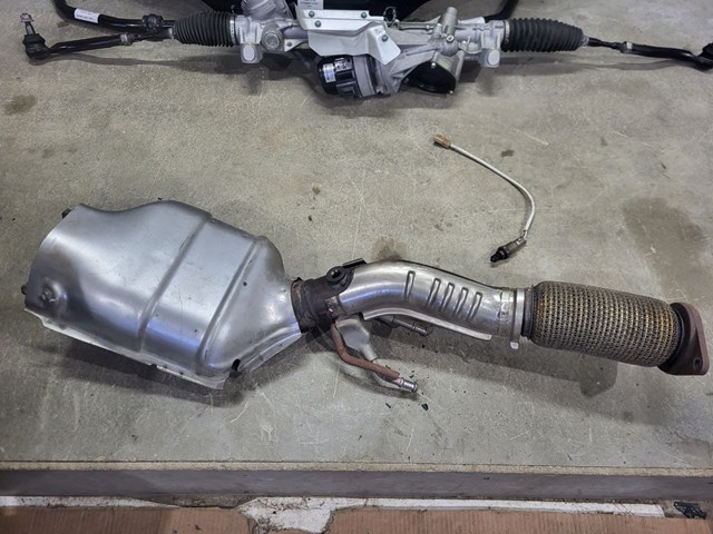 200A05NA4B NISSAN Труба приемная (штаны) глушителя передняя купить в Сумы