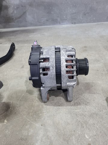 NISSAN 231005NA0A Генератор в наличии Ужгород