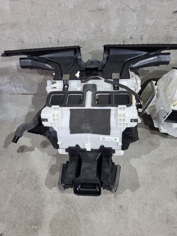 Корпус печки в сборе 271104GF0C NISSAN