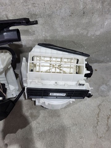 Вентилятор печки 272004GF0B NISSAN