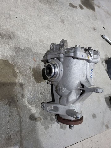 385004HZ2A NISSAN Редуктор передний купить в Украина