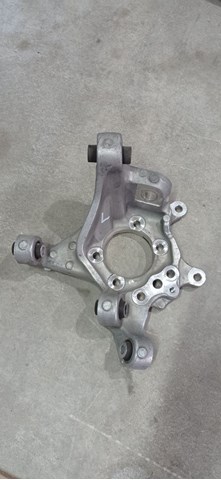 Цапфа левая 430195CA0A NISSAN