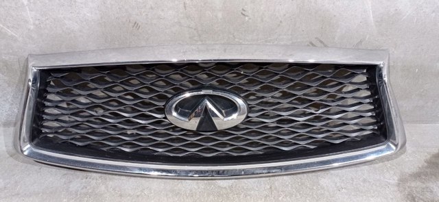 Облицовка радиатора 623106HH0C NISSAN