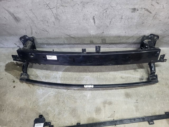 Буфер бампера переднего 64900D7000 HYUNDAI