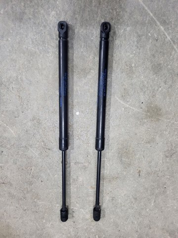 NISSAN 654705NN0A Амортизатор капота в наличии Кривой Рог