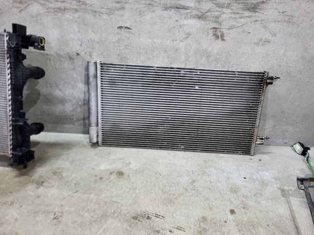CHRYSLER 68273402AA Радиатор кондиционера в наличии Одесса