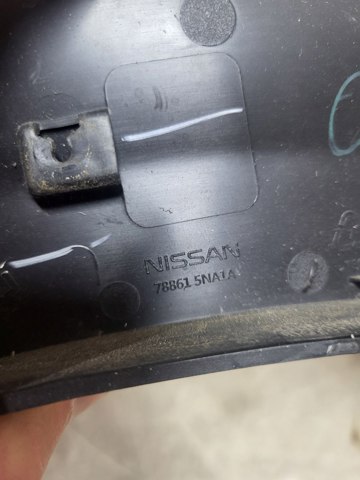 788615NA1A NISSAN Накладка двери задней левой нижняя купить в Черновцы