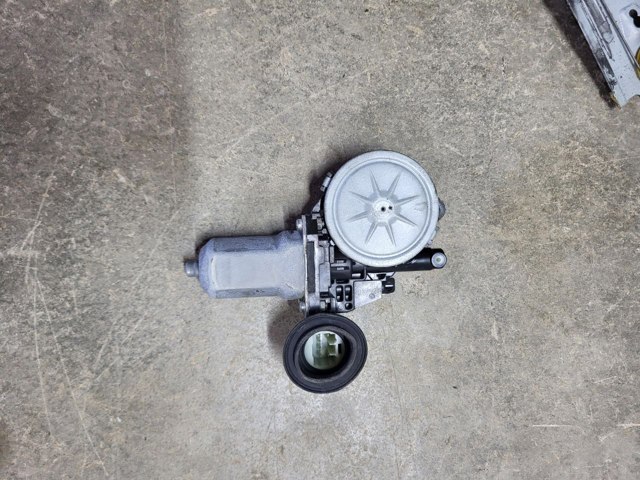 NISSAN 807304GA1A в наличии Винница