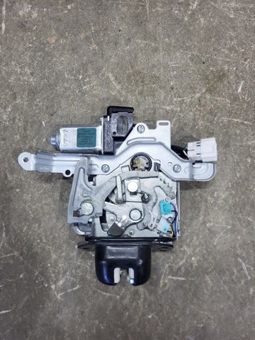 Замок крышки багажника 905001CA1B NISSAN