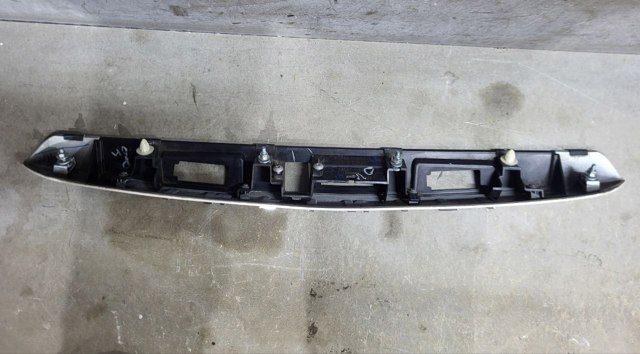 NISSAN 908165NA8C в наличии Житомир