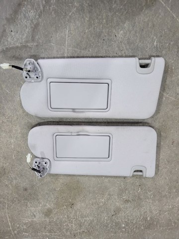 Козырек противосолнечный 964015NA0A NISSAN