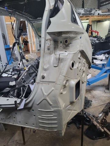 Крыло заднее правое G81005NAMA NISSAN