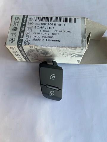 Выключатель центрального замка 4L2962108B5PR VAG
