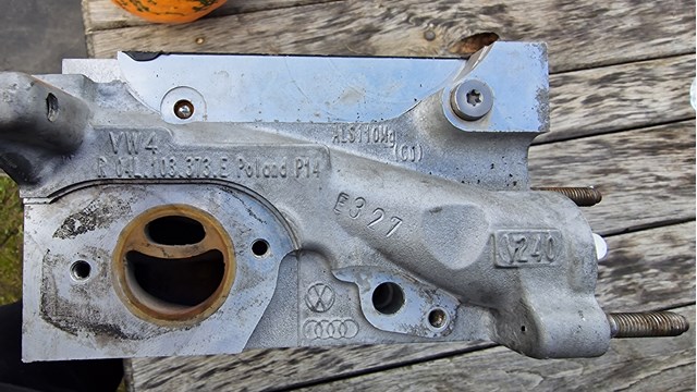 04L103064J Головка блока цилиндров (ГБЦ) купить Каменское