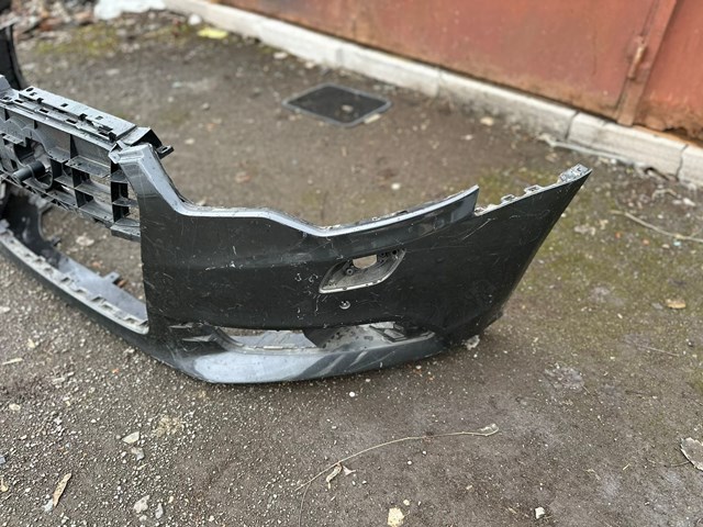 Бампер передний в сборе 4G0807437 VAG